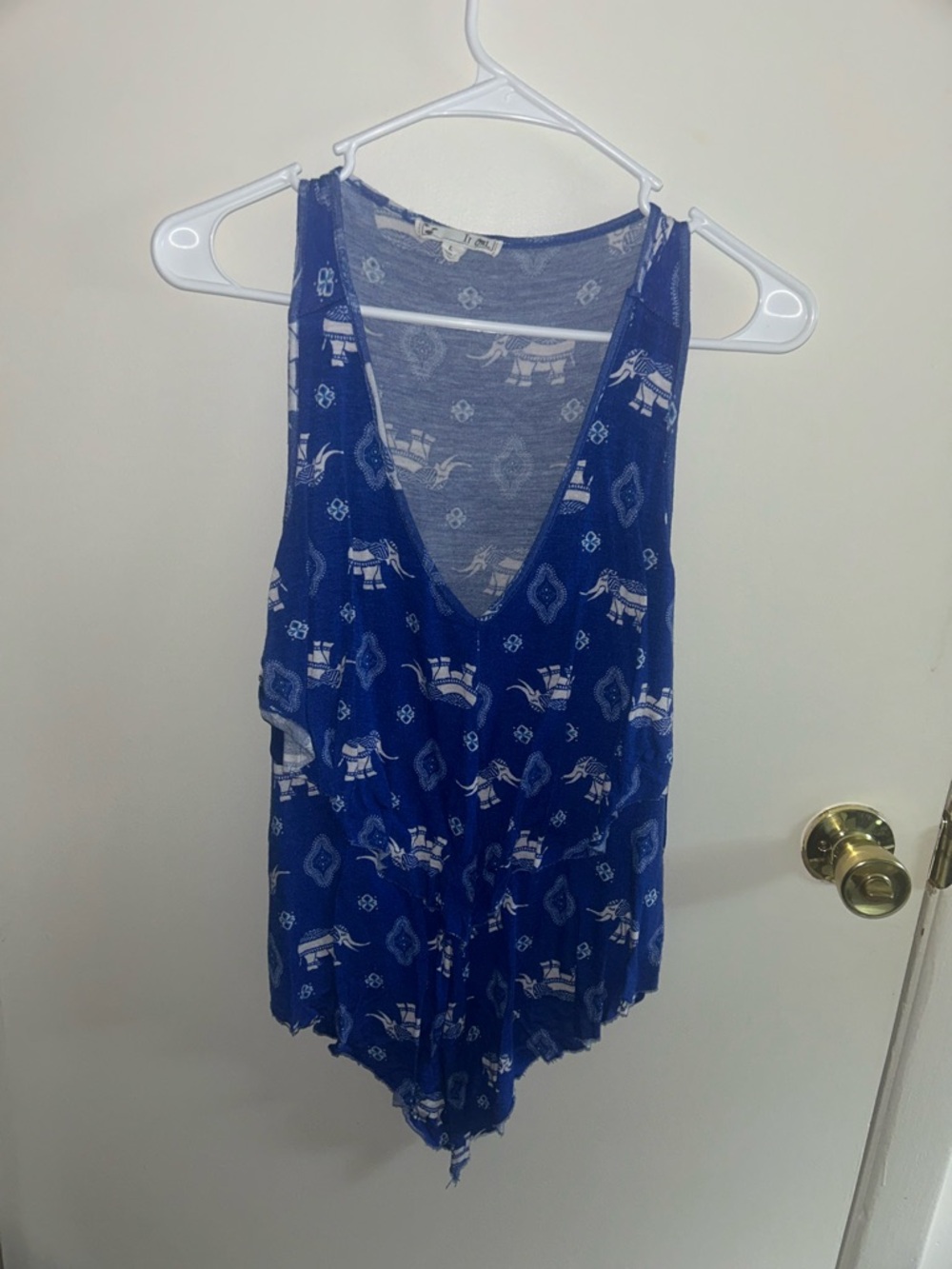 It GrL - Elephant Elegant Tank Top - L/Large